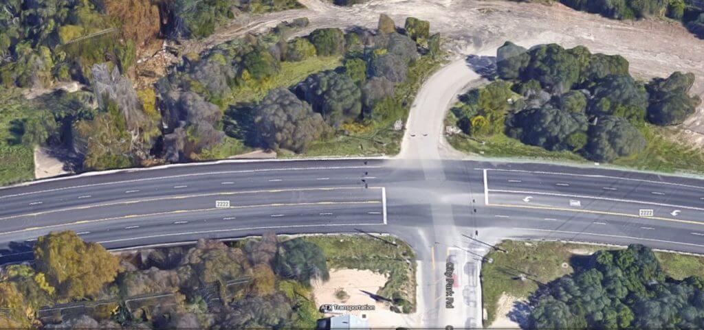 An apartment complex is proposed at this intersection of RM 2222 and City Park Road. Credit Google Maps